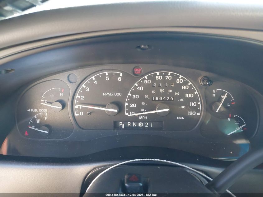 1998 Mercury Mountaineer VIN: 4M2ZU52P5WUJ27535 Lot: 43847434