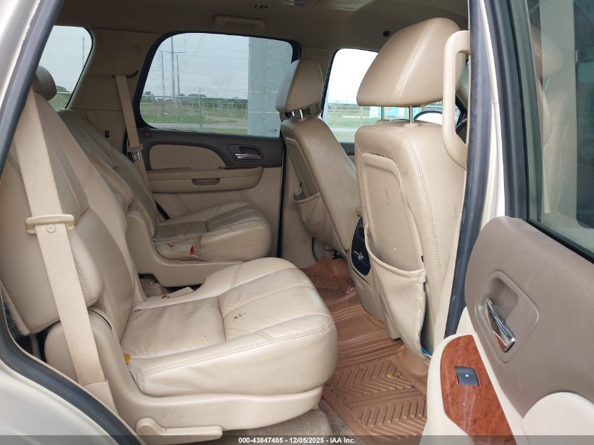 2007 GMC Yukon Slt VIN: 1GKFK13047R385563 Lot: 43847485