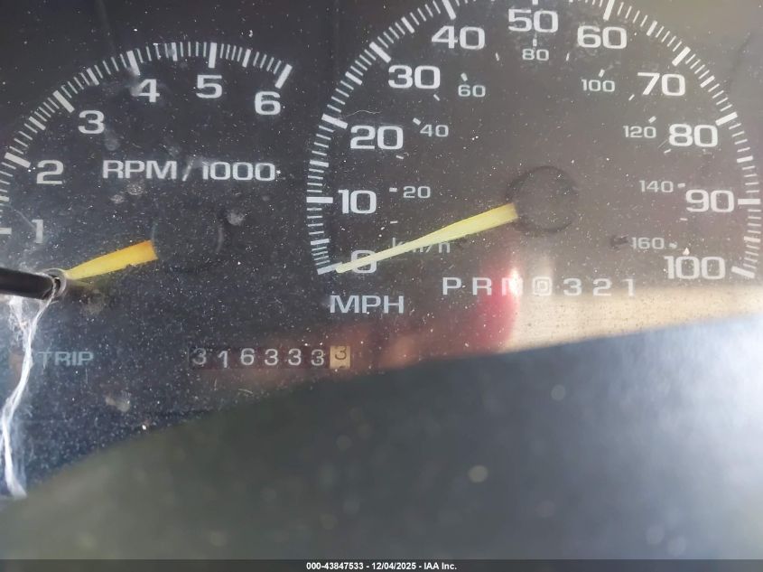 1999 Chevrolet Tahoe Lt VIN: 1GNEC13R5XJ551274 Lot: 43847533