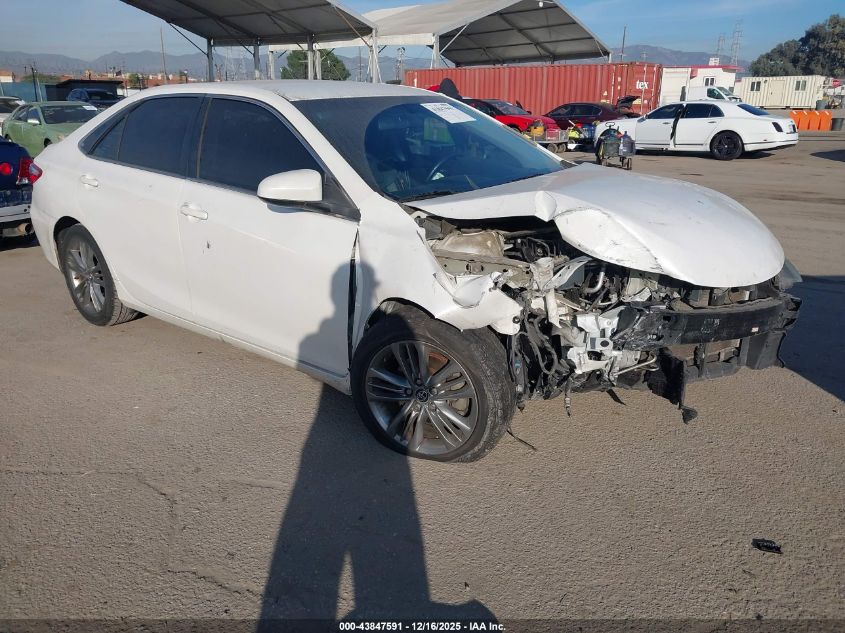 2015 Toyota Camry Se VIN: 4T1BF1FK2FU056492 Lot: 43847591