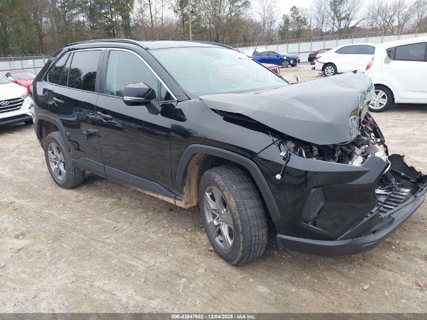 TOYOTA RAV4 XLE/XLE PREMIUM