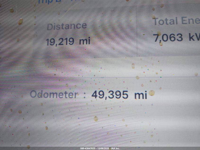 2016 Tesla Model S 60D/70D/75D/85D/90D VIN: 5YJSA1E29GF155339 Lot: 43847639