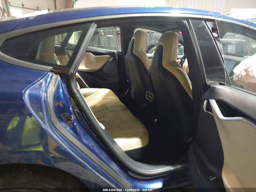 2016 Tesla Model S 60D/70D/75D/85D/90D VIN: 5YJSA1E29GF155339 Lot: 43847639