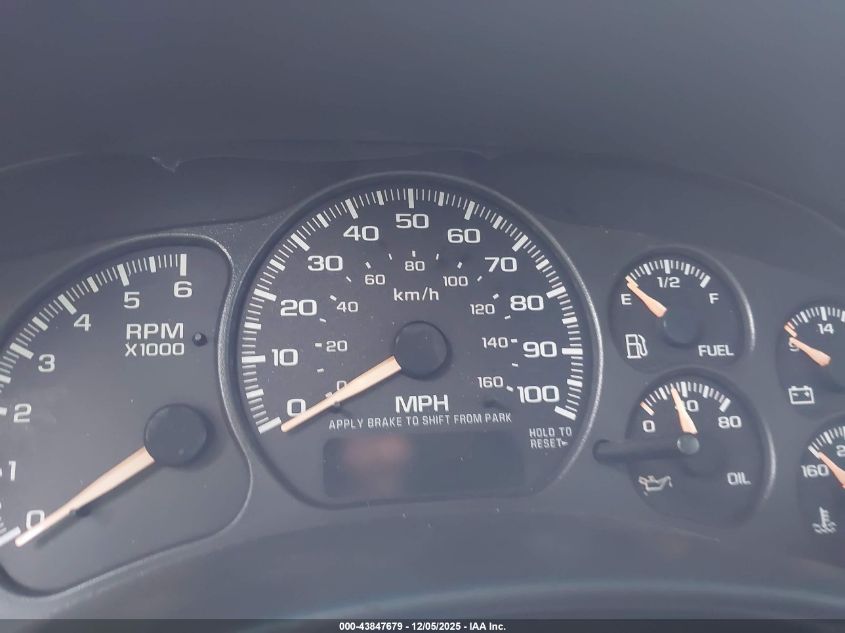 2002 Chevrolet Suburban 1500 Z71 VIN: 3GNFK16Z92G185607 Lot: 43847679