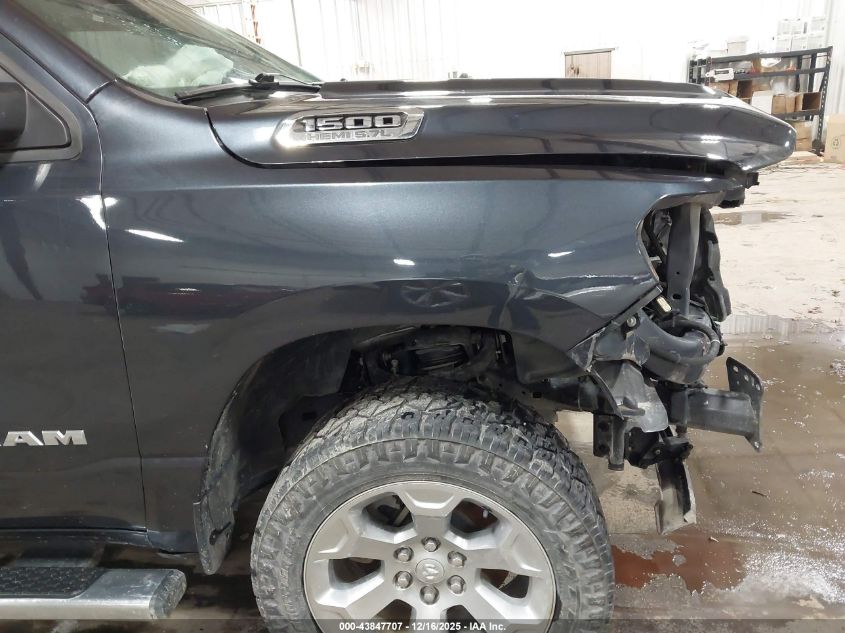 2019 Ram 1500 Big Horn/Lone Star 4X4 5'7 Box VIN: 1C6SRFFT7KN578581 Lot: 43847707