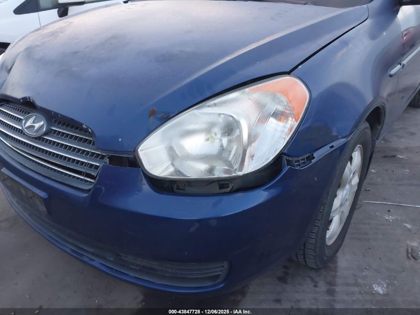 2006 Hyundai Accent Gls VIN: KMHCN46CX6U033737 Lot: 43847728