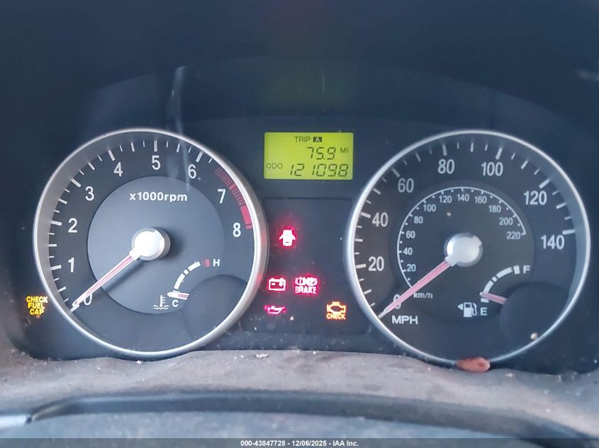 2006 Hyundai Accent Gls VIN: KMHCN46CX6U033737 Lot: 43847728