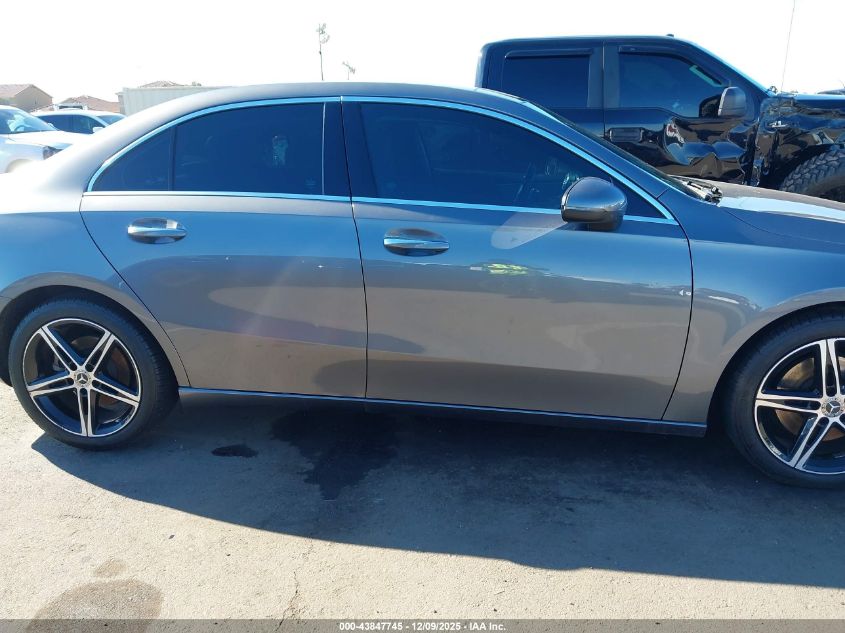 2019 Mercedes-Benz A 220 VIN: WDD3G4EB6KW032273 Lot: 43847745