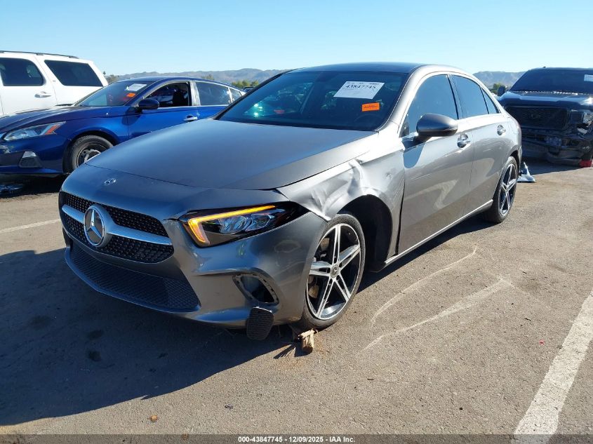 2019 Mercedes-Benz A 220 VIN: WDD3G4EB6KW032273 Lot: 43847745
