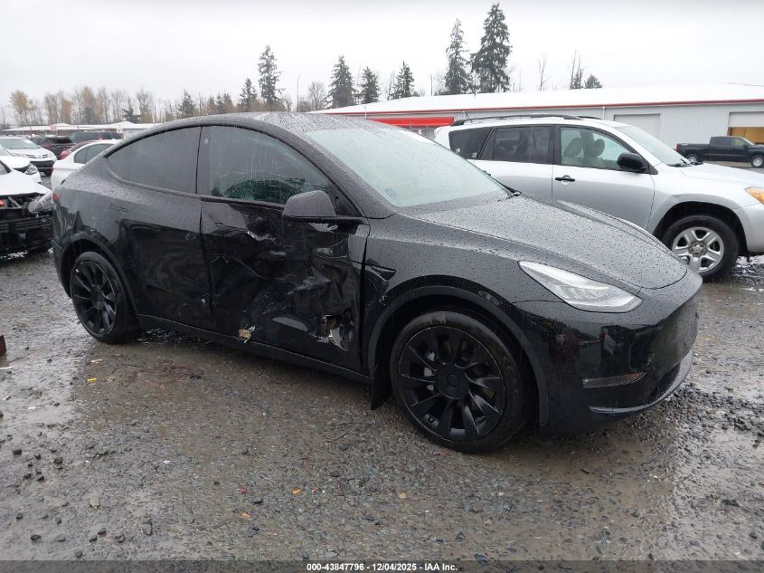 TESLA MODEL Y LONG RANGE DUAL MOTOR ALL-WHEEL DRIVE