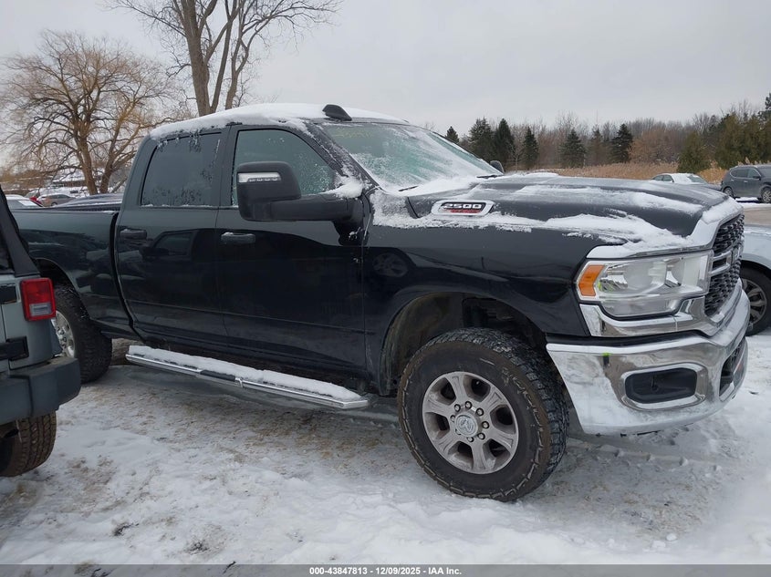 3C6UR5DL2RG340002 2024 RAM 2500 photo no. 13