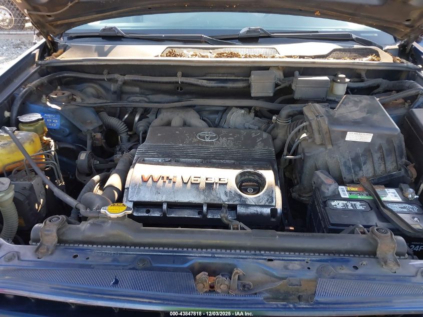 2005 Toyota Highlander V6 VIN: JTEEP21A550104961 Lot: 43847818