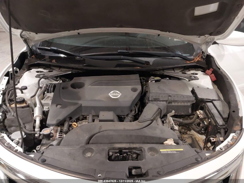2015 Nissan Altima 2.5 S VIN: 1N4AL3AP4FN392720 Lot: 43847825