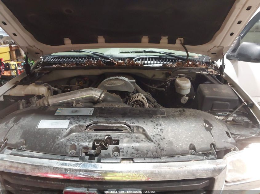 2004 GMC Sierra 1500 Sle VIN: 2GTEC19V741212762 Lot: 43847839