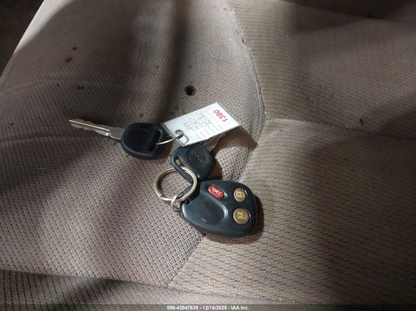 2004 GMC Sierra 1500 Sle VIN: 2GTEC19V741212762 Lot: 43847839