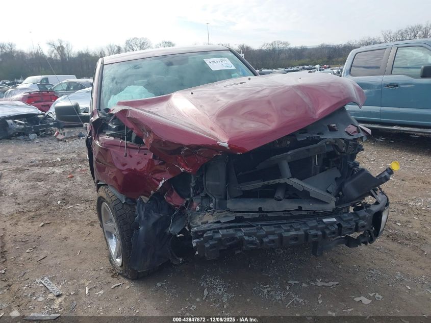 2017 Ram 1500 Express 4X4 6'4 Box VIN: 1C6RR7FT0HS539572 Lot: 43847872