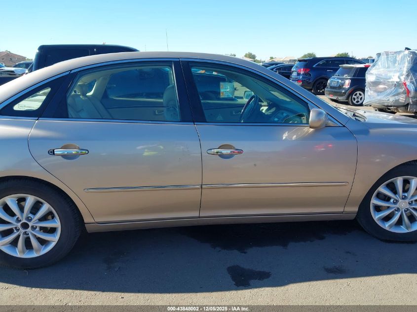 2006 Hyundai Azera Limited/Se VIN: KMHFC46F26A102287 Lot: 43848002