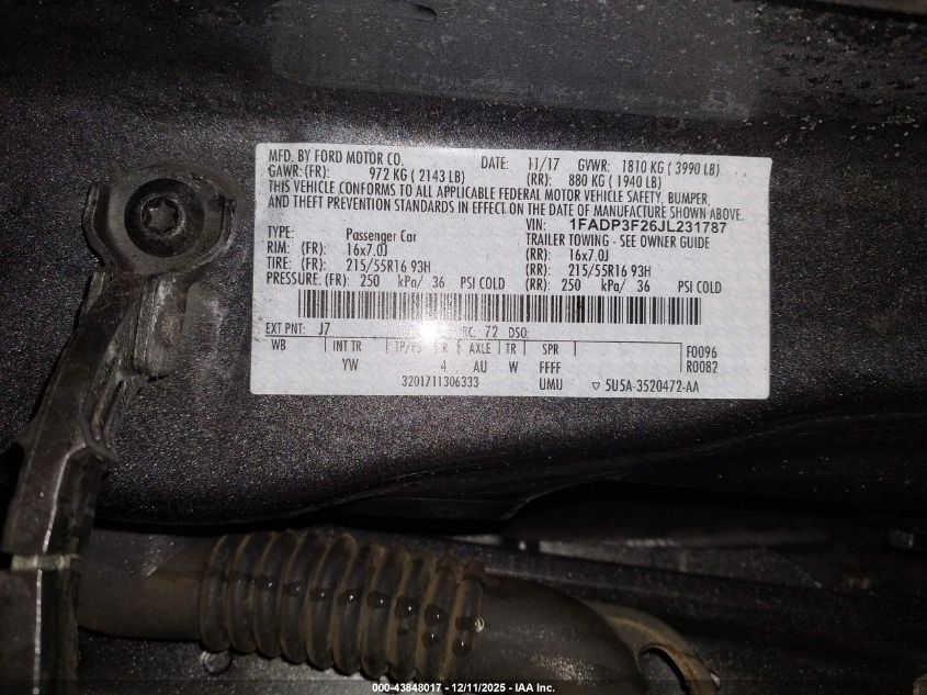 2018 Ford Focus Se VIN: 1FADP3F26JL231787 Lot: 43848017