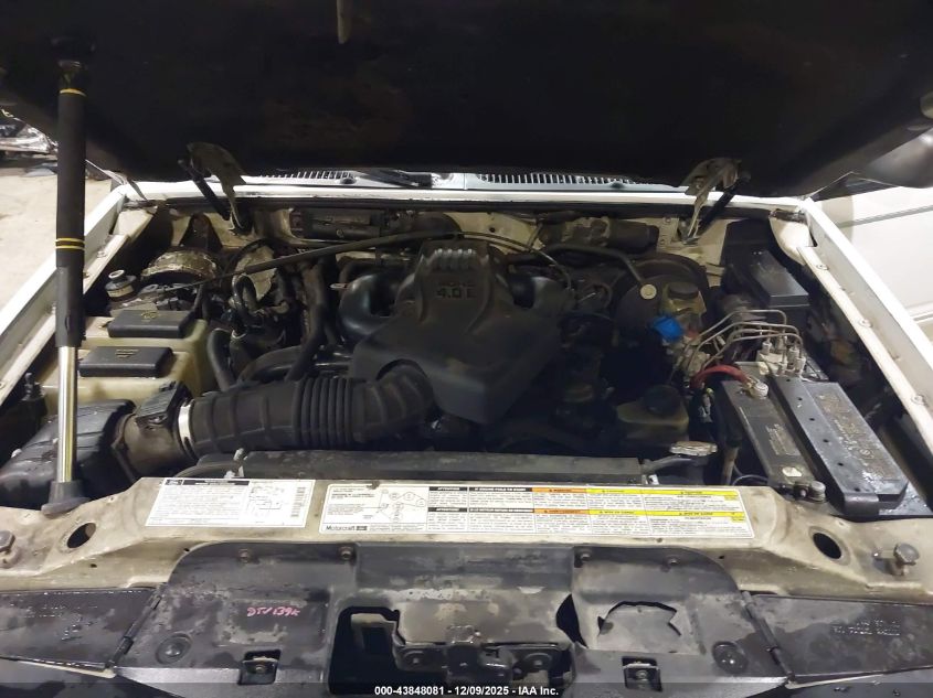 1998 Ford Explorer Eddie Bauer/Limited/Xl/Xlt VIN: 1FMZU34E1WUC11076 Lot: 43848081