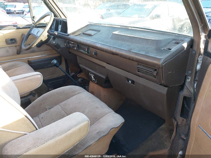 WV2YB0250GH048312 1986 VOLKSWAGEN  photo no. 5