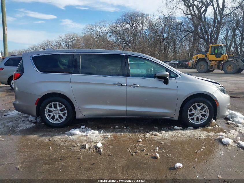 2017 Chrysler Pacifica Touring VIN: 2C4RC1DG0HR747952 Lot: 43848163