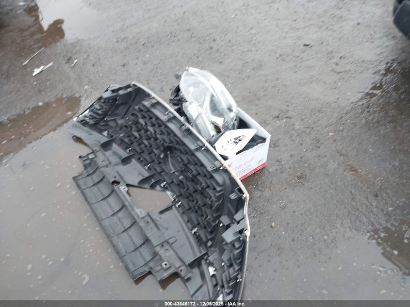 2017 Nissan Armada Sv VIN: JN8AY2NC7H9511003 Lot: 43848172