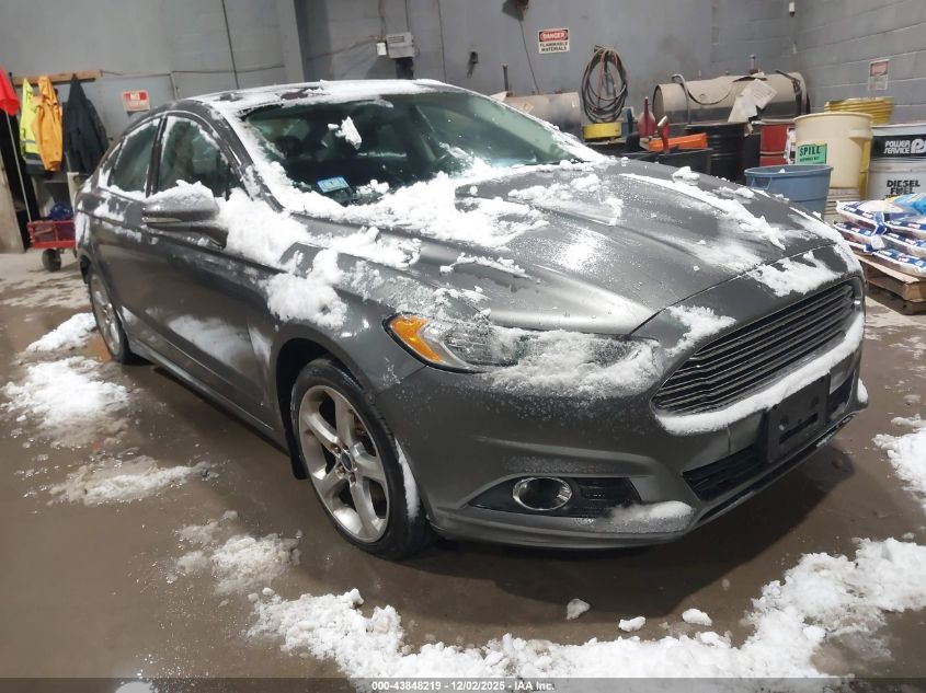 FORD FUSION SE