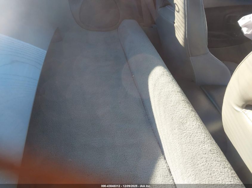 2002 Chevrolet Corvette VIN: 1G1YY22G425108850 Lot: 43848312