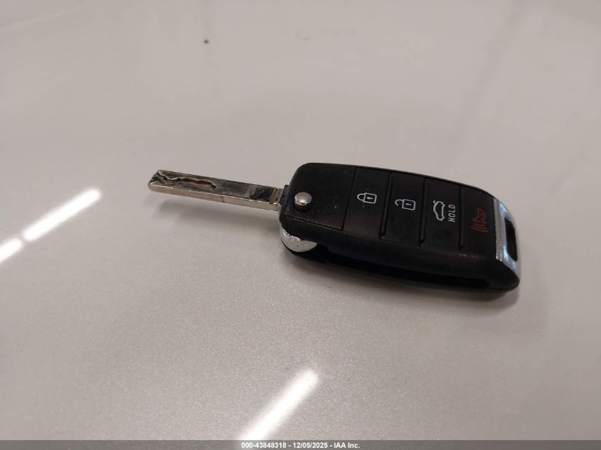 2016 Kia Optima Lx VIN: KNAGT4L37G5091328 Lot: 43848318