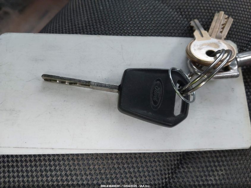 2017 Ford F-150 Xl VIN: 1FTMF1C87HKC30786 Lot: 43848330