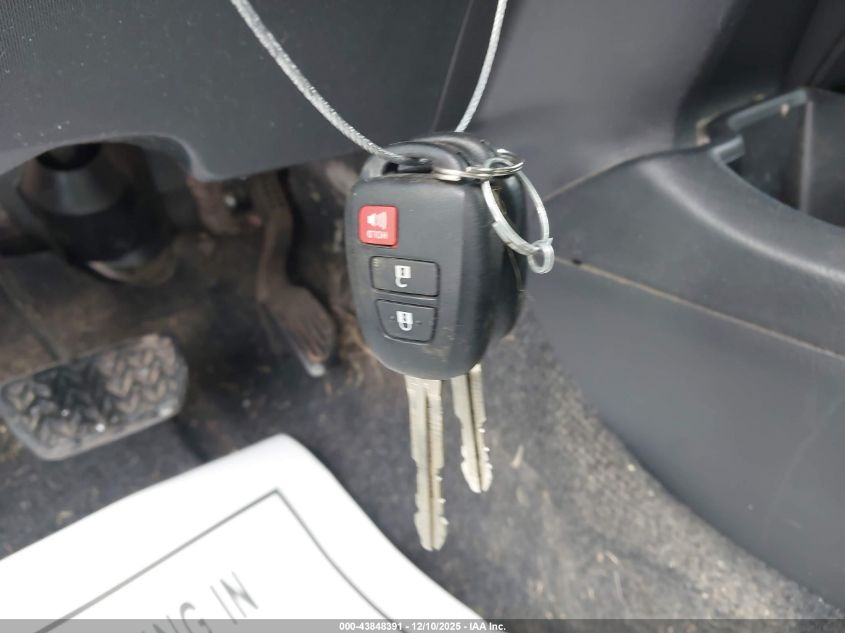 2018 Toyota Prius C Two VIN: JTDKDTB30J1601457 Lot: 43848391