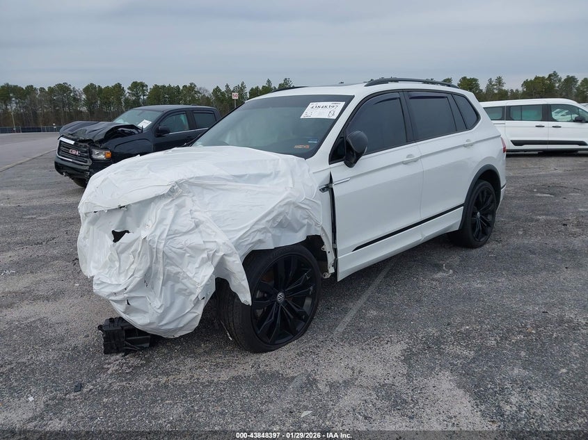 2021 Volkswagen Tiguan 2.0T Se/2.0T Se R-Line Black/2.0T Sel