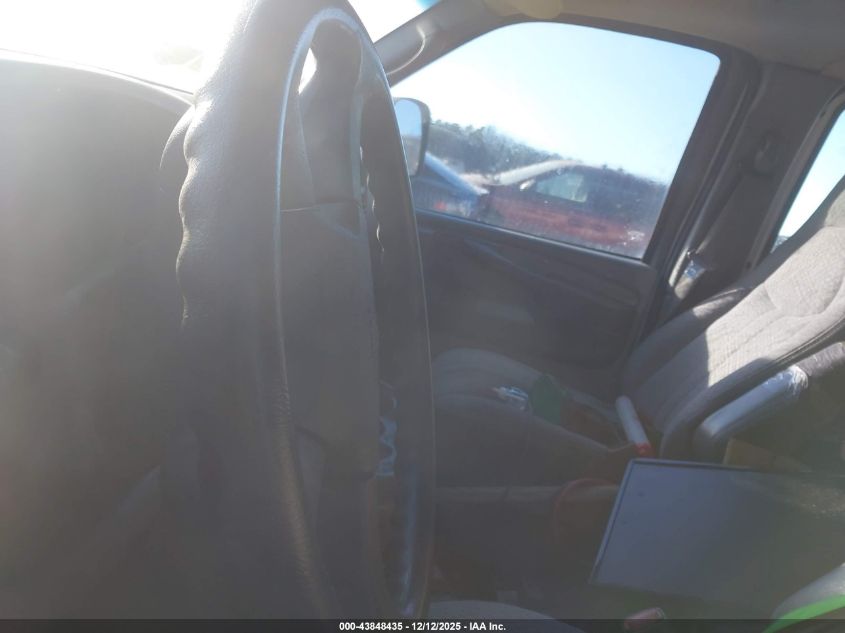 2004 GMC Savana Standard VIN: 1GTHG39U741164268 Lot: 43848435