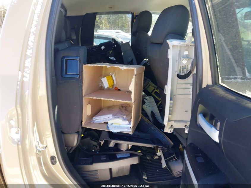 2017 Toyota Tundra Sr5 5.7L V8 VIN: 5TFUY5F1XHX606609 Lot: 43848568