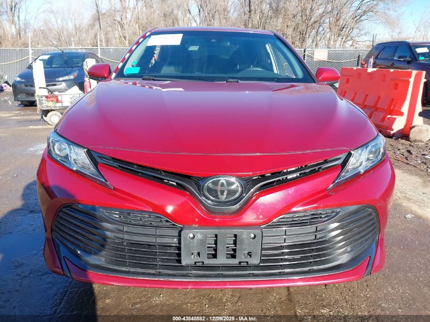 2018 Toyota Camry Le VIN: 4T1B11HK2JU671547 Lot: 43848582