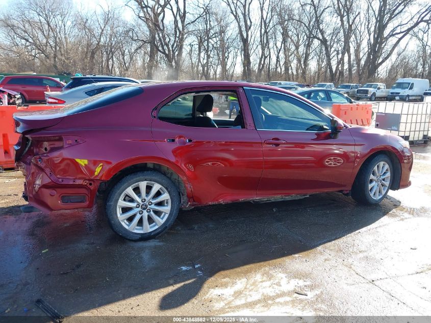 2018 Toyota Camry Le VIN: 4T1B11HK2JU671547 Lot: 43848582