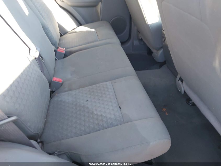 2005 Jeep Liberty Sport VIN: 1J4GL48K75W653068 Lot: 43848583