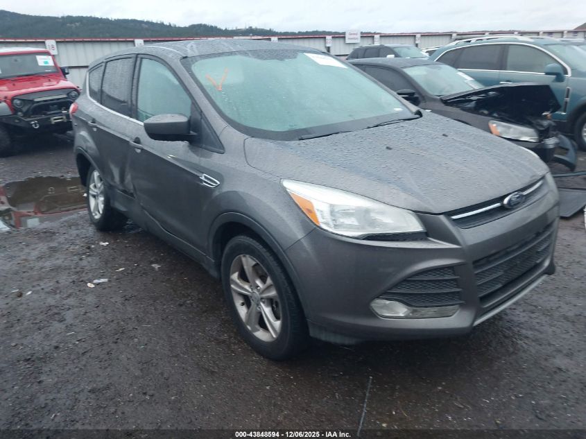 FORD ESCAPE SE