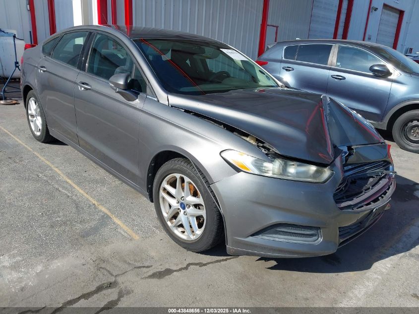 FORD FUSION SE
