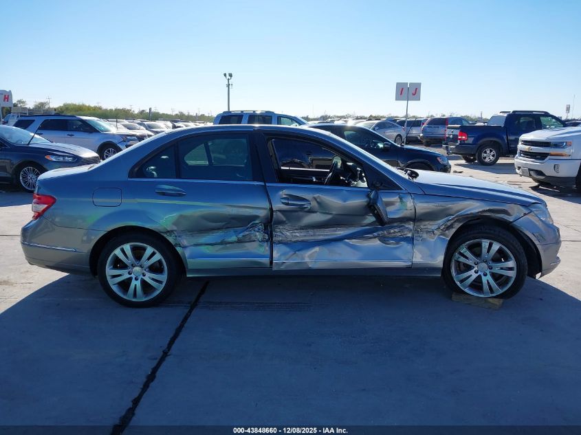 2008 Mercedes-Benz C 300 Luxury/Sport VIN: WDDGF54X18F082613 Lot: 43848660