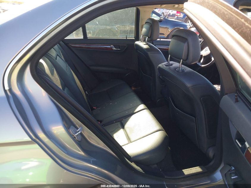 2008 Mercedes-Benz C 300 Luxury/Sport VIN: WDDGF54X18F082613 Lot: 43848660