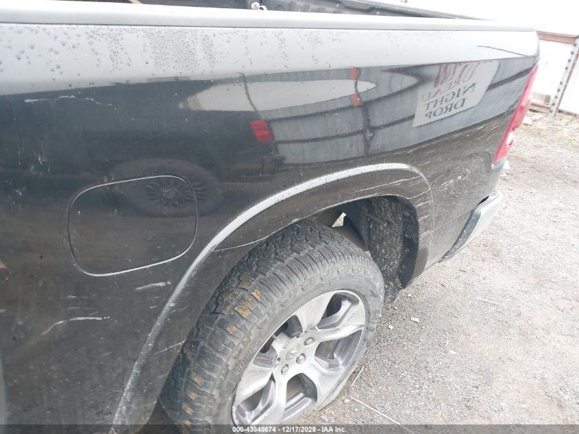 2019 Ram 1500 Laramie 4X4 5'7 Box VIN: 1C6SRFJT8KN556516 Lot: 43848674