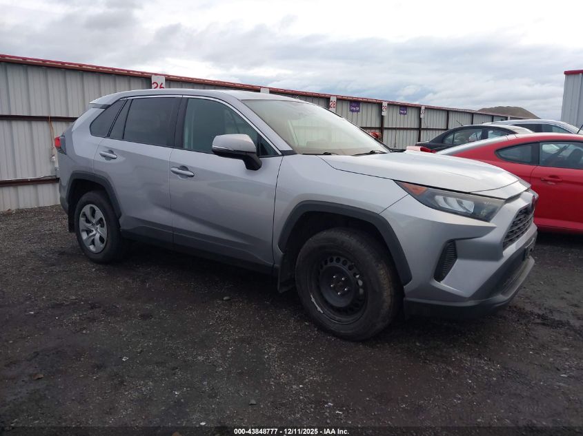 TOYOTA RAV4 LE
