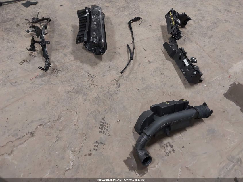 2026 Honda Cr-V Hybrid Awd Sport-L VIN: 7FARS6H86TE023078 Lot: 43848811