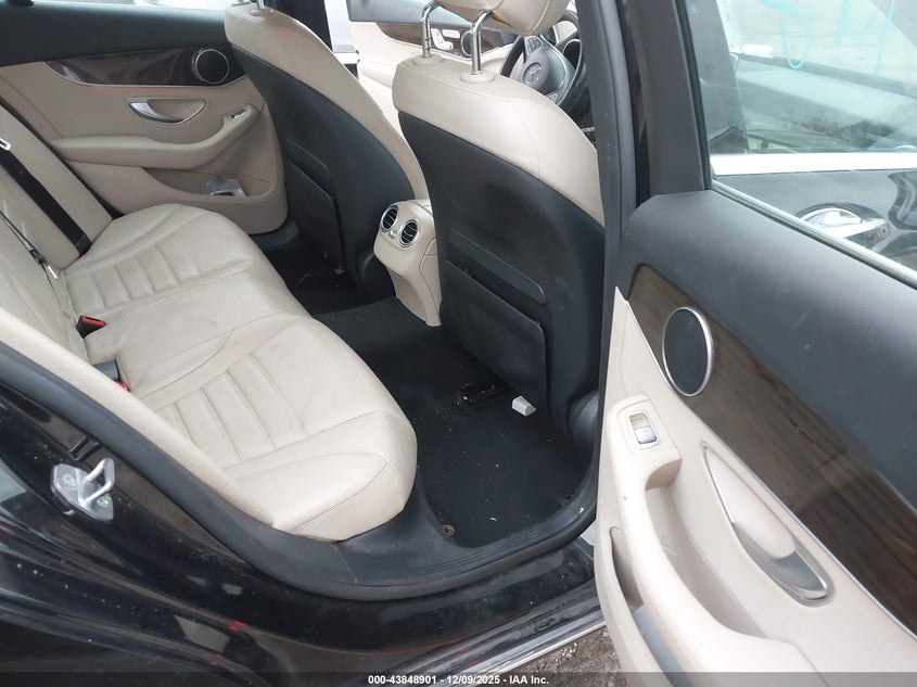MERCEDES-BENZ C 300 - zdjęcie 8
