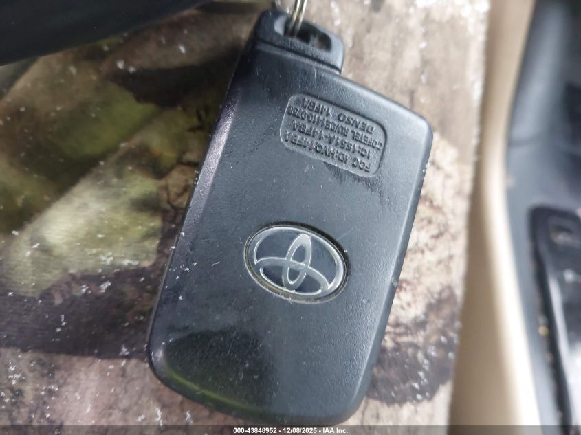 2014 Toyota Highlander Limited V6 VIN: 5TDDKRFH5ES044223 Lot: 43848952