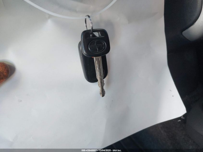 2005 Scion Xb VIN: JTLKT324550213068 Lot: 43848957