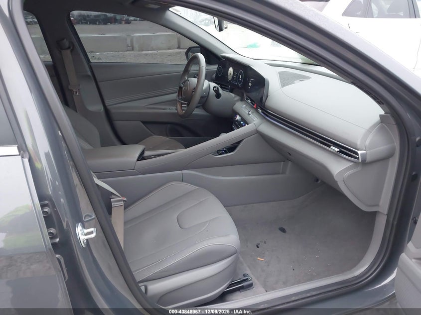 VIN KMHLS4DG5SU885115 2025 HYUNDAI ELANTRA SEL CONVENIENCE