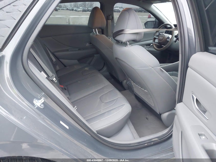 VIN KMHLS4DG5SU885115 2025 HYUNDAI ELANTRA SEL CONVENIENCE
