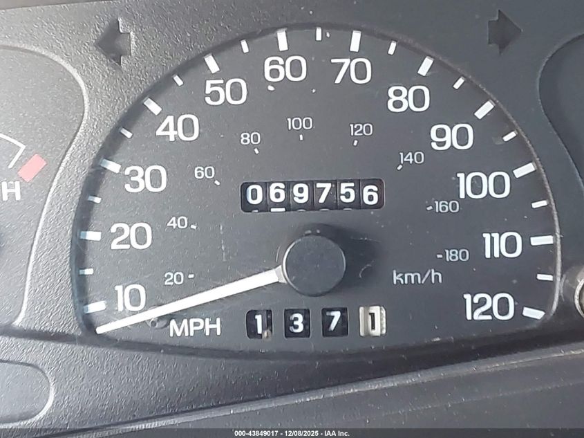 2001 Ford Escort Zx2 VIN: 3FAFP11351R222321 Lot: 43849017